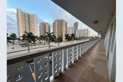 1893 S Ocean Dr #506, Hallandale Beach, FL 33009 - Photo 1