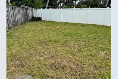18864 NW 89th Ct #18864, Hialeah, FL 33018 - Photo 25