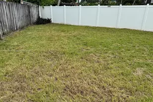 18864 NW 89th Ct, Hialeah, FL 33018 - Photo 25