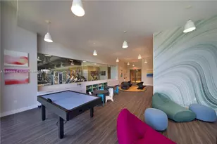 16385 Biscayne Blvd, North Miami Beach, FL 33160 - Photo 13