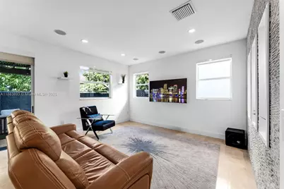 11229 NW 44th Ter, Doral, FL 33178 - Photo 11