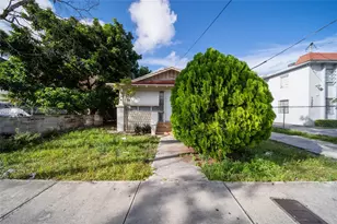 1267 NW 3rd St, Miami, FL 33125 - Photo 9