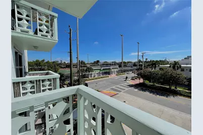 1100 11th St #302, Miami Beach, FL 33139 - Photo 9