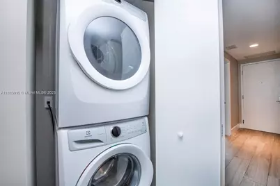 16385 Biscayne Blvd #2616, North Miami Beach, FL 33160 - Photo 23