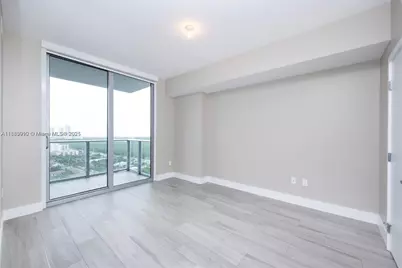 16385 Biscayne Blvd #2616, North Miami Beach, FL 33160 - Photo 15