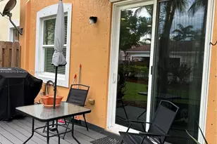 12434 Emerald Creek Manor, Plantation, FL 33325 - Photo 19