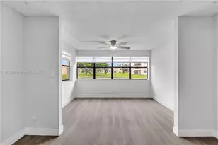 10220 NW 30th Ct, Sunrise, FL 33322 - Photo 9