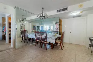 251 174th St, Sunny Isles Beach, FL 33160 - Photo 17