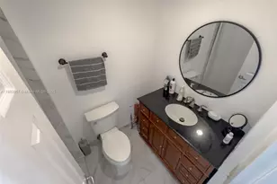 251 174th St, Sunny Isles Beach, FL 33160 - Photo 37