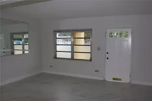 971 E 18th St, Hialeah, FL 33013 - Photo 43