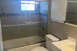 971 E 18th St, Hialeah, FL 33013 - Photo 25