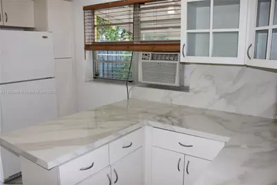 971 E 18th St, Hialeah, FL 33013 - Photo 41