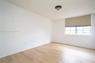 19601 E Country Club Dr, Aventura, FL 33180 - Photo 17