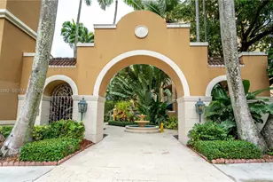 19601 E Country Club Dr, Aventura, FL 33180 - Photo 53