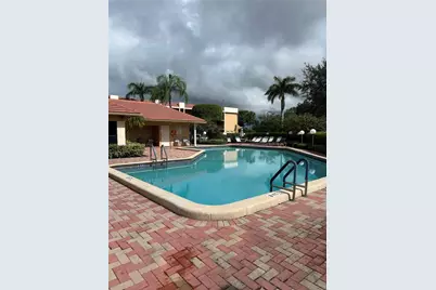 6011 Coral Lake Dr #111, Margate, FL 33063 - Photo 5