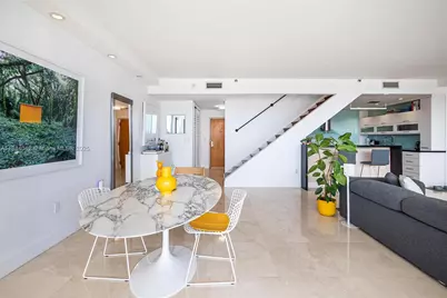 1000 Venetian Way #1108, Miami, FL 33139 - Photo 9