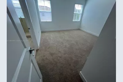 109 SW 170 Ave, Pembroke Pines, FL 33027 - Photo 55