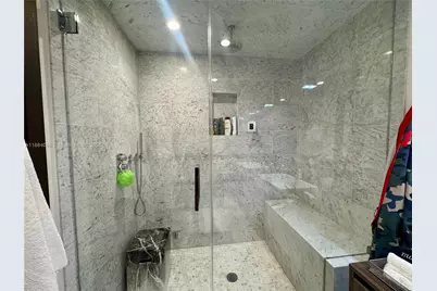 1000 Brickell Plz #3302, Miami, FL 33131 - Photo 25