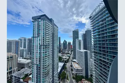 1000 Brickell Plz #3302, Miami, FL 33131 - Photo 5