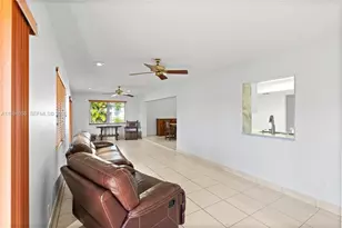 14760 Lewis Rd, Miami Lakes, FL 33014 - Photo 25