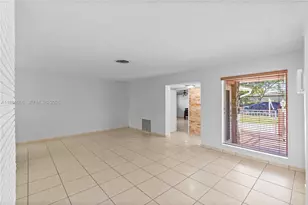 14760 Lewis Rd, Miami Lakes, FL 33014 - Photo 37