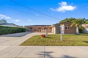 14760 Lewis Rd, Miami Lakes, FL 33014 - Photo 3