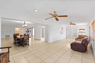 14760 Lewis Rd, Miami Lakes, FL 33014 - Photo 23