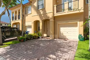 12979 SW 133rd St, Miami, FL 33186 - Photo 3