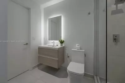 239 SW 9th St #1601, Miami, FL 33130 - Photo 13