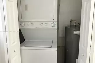 1056 NE Scott St, Other City - In The State Of Florida, FL 32064 - Photo 21