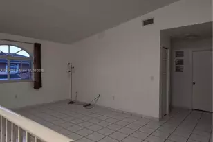 6873 W 36th Ave, Hialeah, FL 33018 - Photo 7