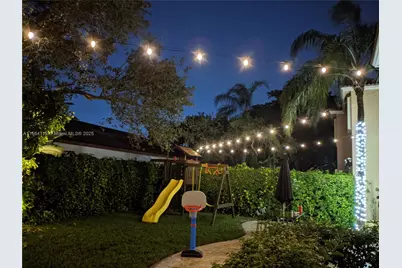 16005 Opal Creek Dr, Weston, FL 33331 - Photo 35