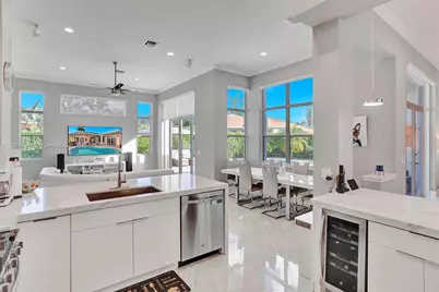 3772 Oak Ridge Cir, Weston, FL 33331 - Photo 7