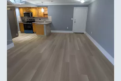 13700 SW 62nd St #204, Miami, FL 33183 - Photo 1