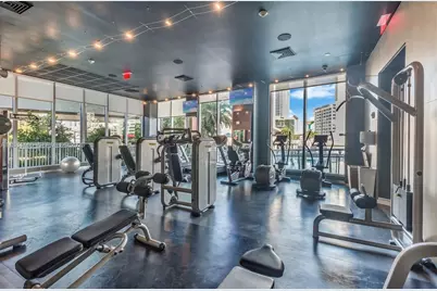 [Address not provided], Hallandale Beach, FL 33009 - Photo 7