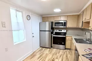 1201 NE 191st St, Miami, FL 33179 - Photo 3