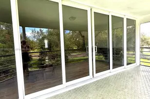 1201 NE 191st St, Miami, FL 33179 - Photo 29