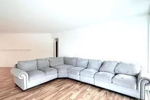 1201 NE 191st St, Miami, FL 33179 - Photo 15