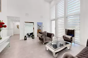 1055 NW 99th Ave, Plantation, FL 33322 - Photo 3