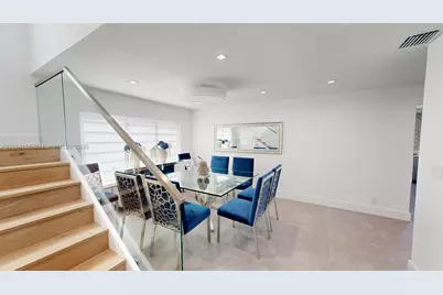 1055 NW 99th Ave, Plantation, FL 33322 - Photo 9