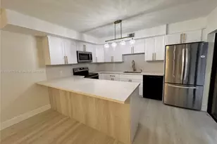 2507 25th Ln, Greenacres, FL 33463 - Photo 3