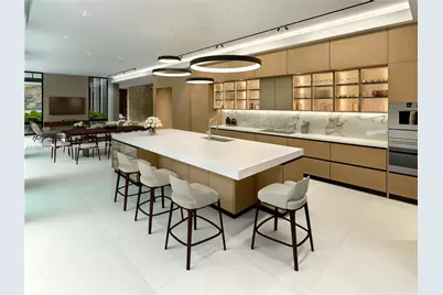 1725 S Bayshore Dr, Miami, FL 33133 - Photo 13