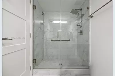 600 Parkview Dr #815, Hallandale Beach, FL 33009 - Photo 17