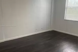 3660 NE 166th St, North Miami Beach, FL 33160 - Photo 11