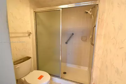 2908 S Carambola Cir S #402, Coconut Creek, FL 33066 - Photo 15