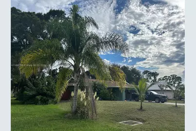 7109 Santa Rosa Pkwy, Fort Pierce, FL 34951 - Photo 11