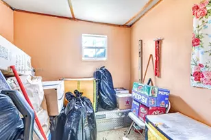 15770 NE 18th Ct, North Miami Beach, FL 33162 - Photo 27