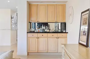 3620 Yacht Club Dr, Aventura, FL 33180 - Photo 43