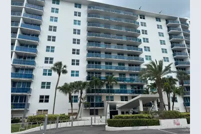 7501 E Treasure Dr #6R, North Bay Village, FL 33141 - Photo 1