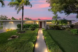 9355 SW 181st St, Palmetto Bay, FL 33157 - Photo 1